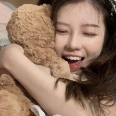 巅峰丐婿 从被美女姐姐捡回家开始